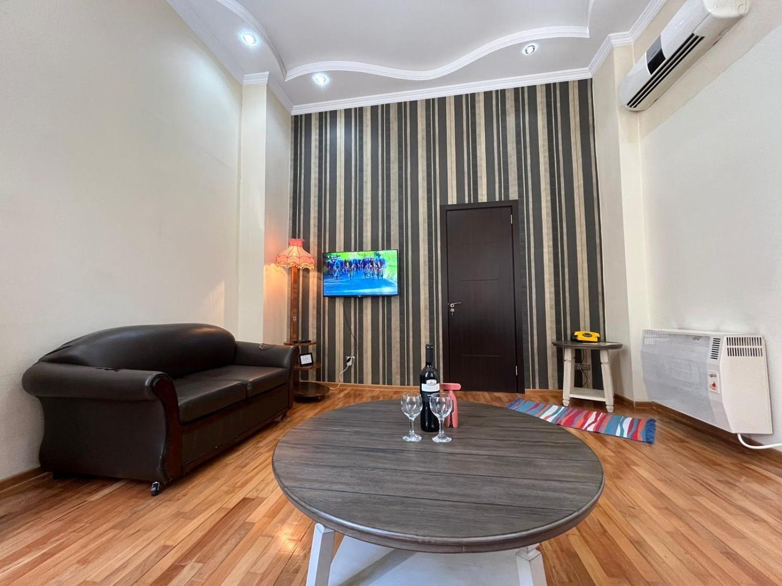 Old Batumi Apartment On Kostava 9 Экстерьер фото