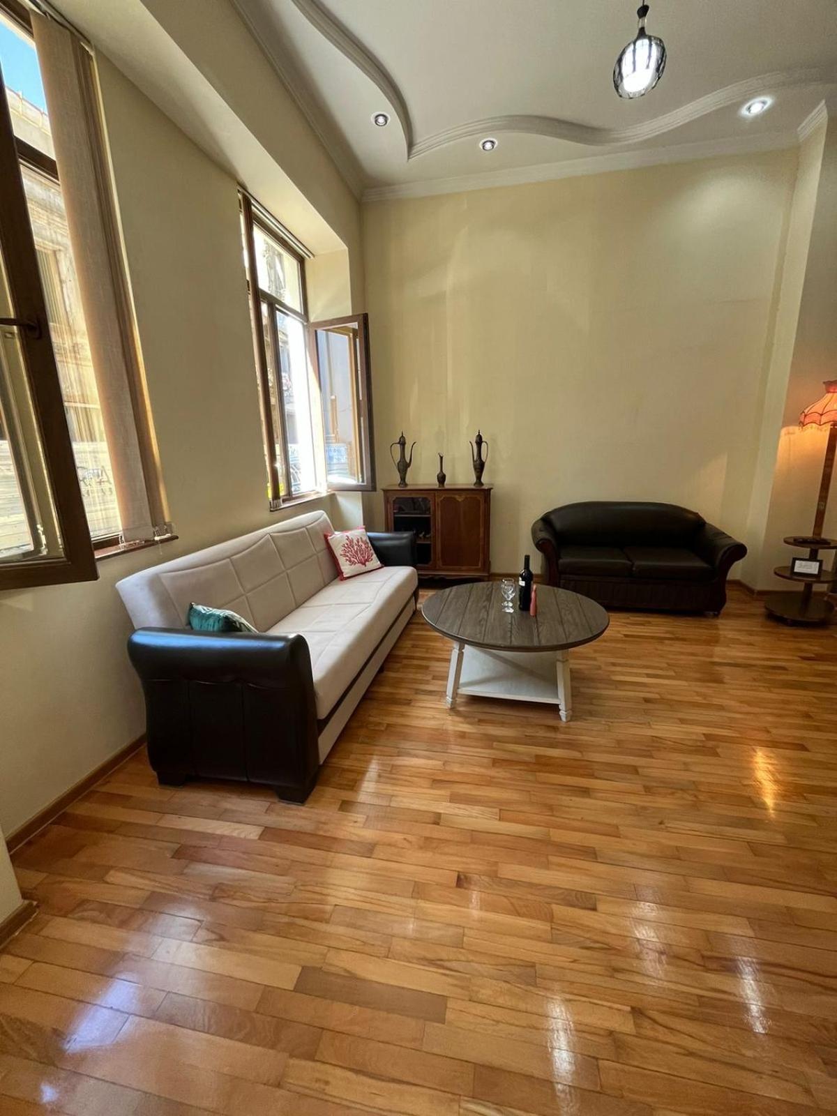 Old Batumi Apartment On Kostava 9 Экстерьер фото