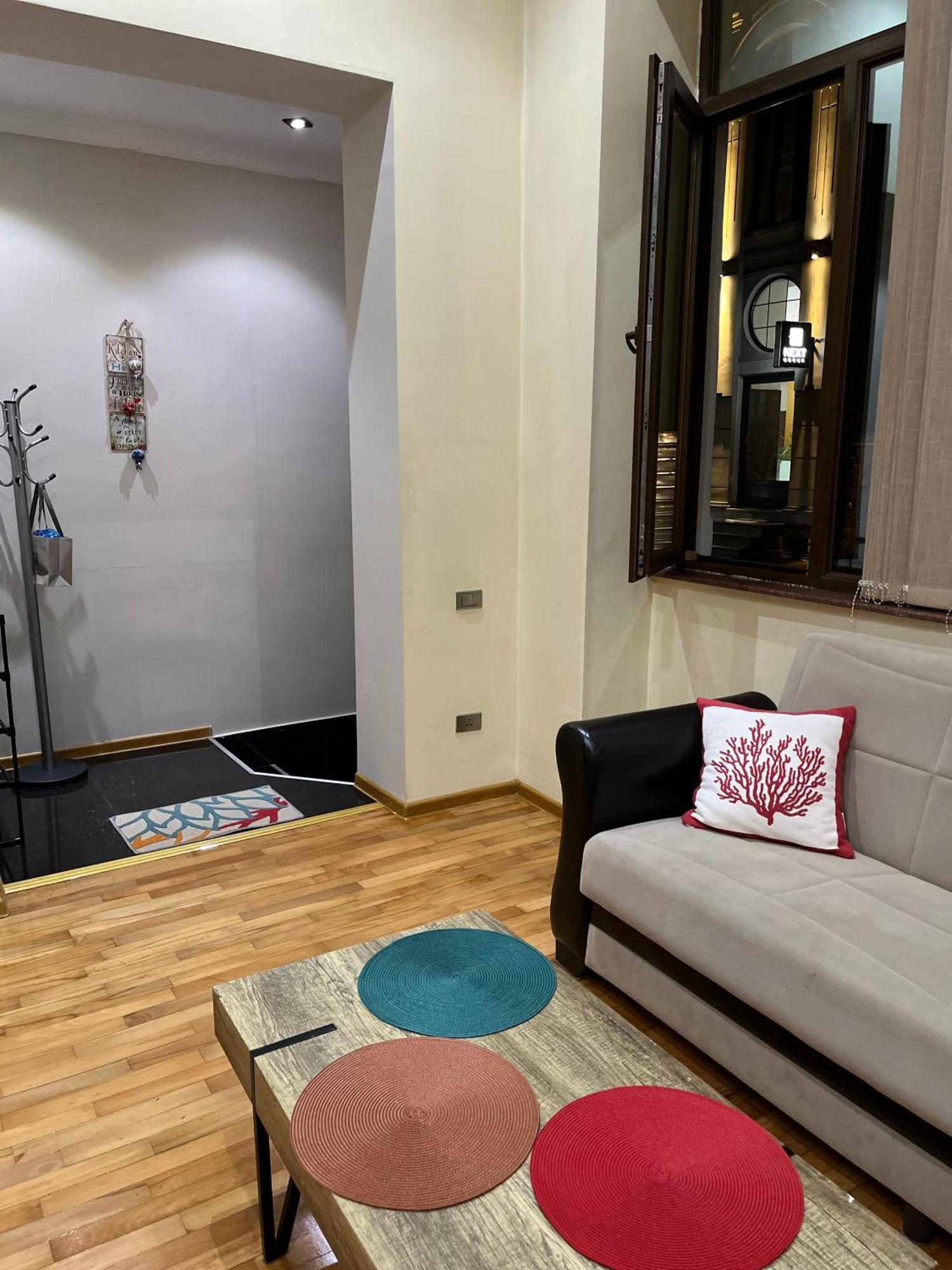Old Batumi Apartment On Kostava 9 Экстерьер фото