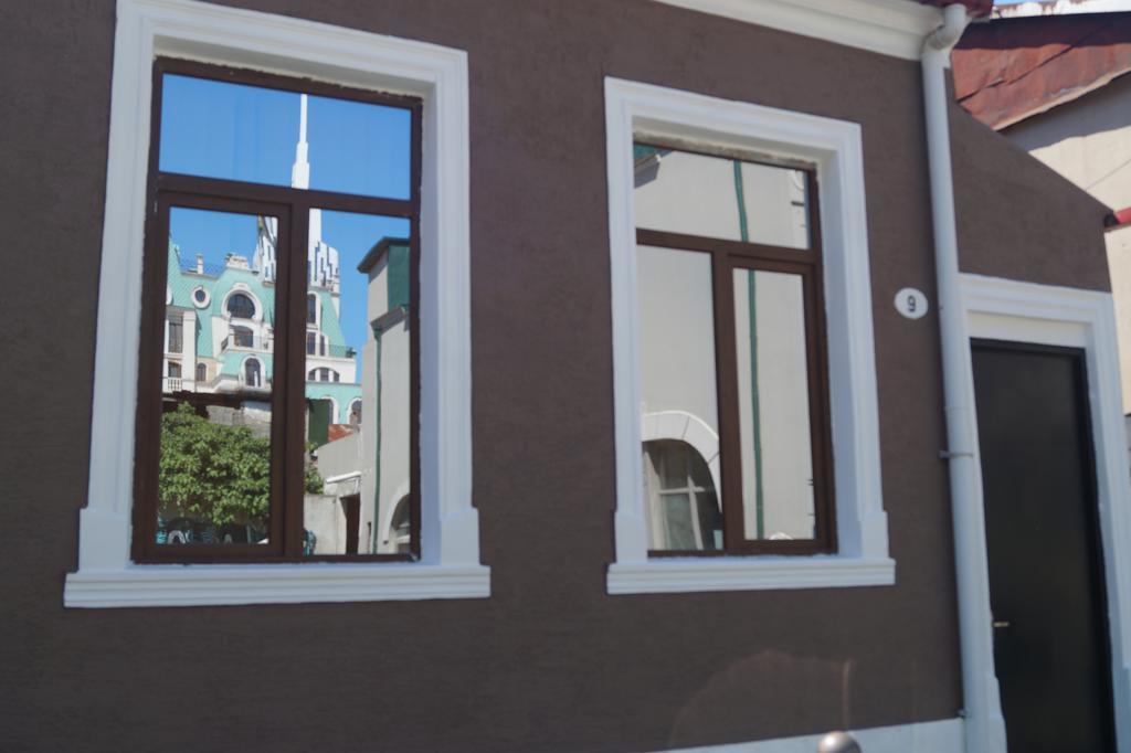 Old Batumi Apartment On Kostava 9 Экстерьер фото